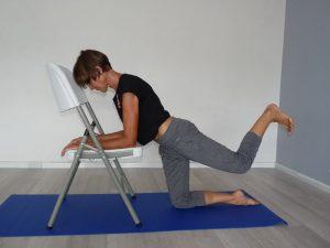 Apprenons à bien étirer nos muscles du grand fessier avec Isabelle Balland