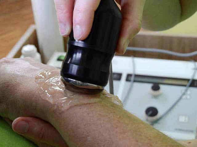 La technologie de santé s'intéresse aussi aux seniors et personnes agées en leur proposant des appareils de monitoring spcéfifiques